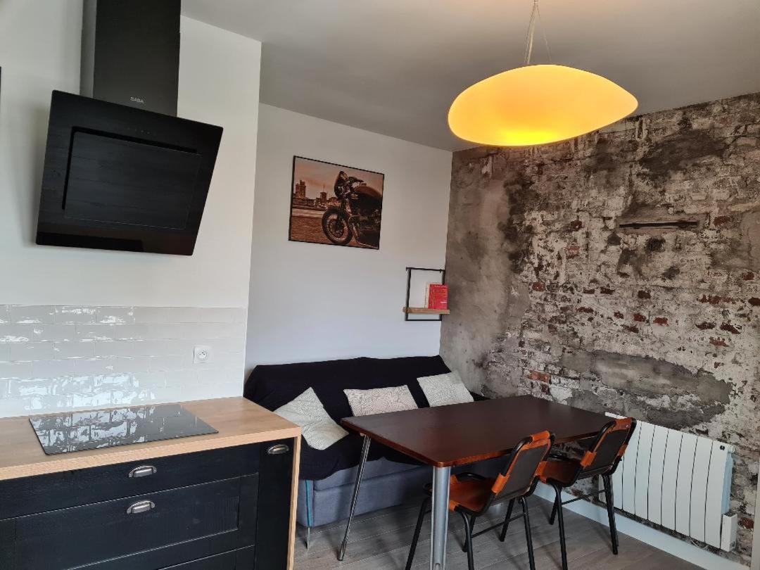Le Fetilly Avec Parking Privatif Et Climatisation La Rochelle  Dış mekan fotoğraf