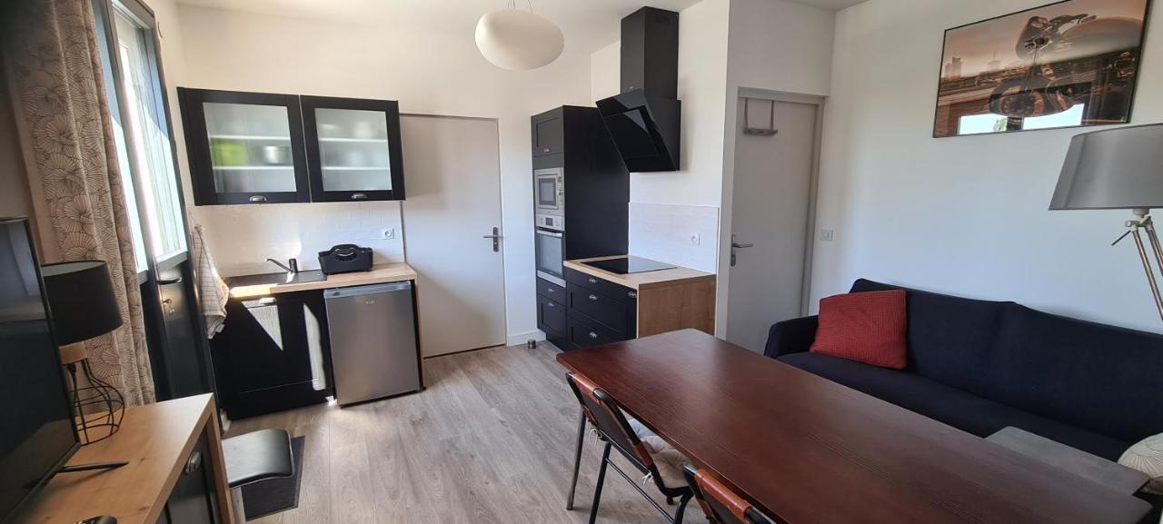 Le Fetilly Avec Parking Privatif Et Climatisation La Rochelle  Dış mekan fotoğraf